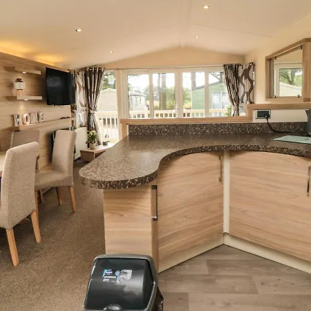 Gw28 At Goosewood * يورك